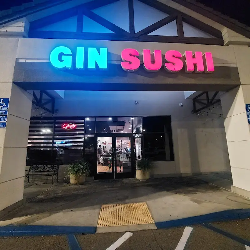 Red Clam Sushi