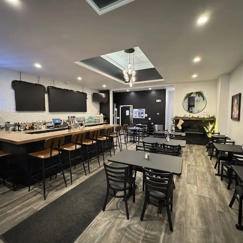 Corner Kitchen Diner & Bar | New Lisbon, WI