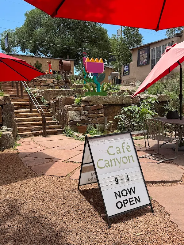 Café Canyon