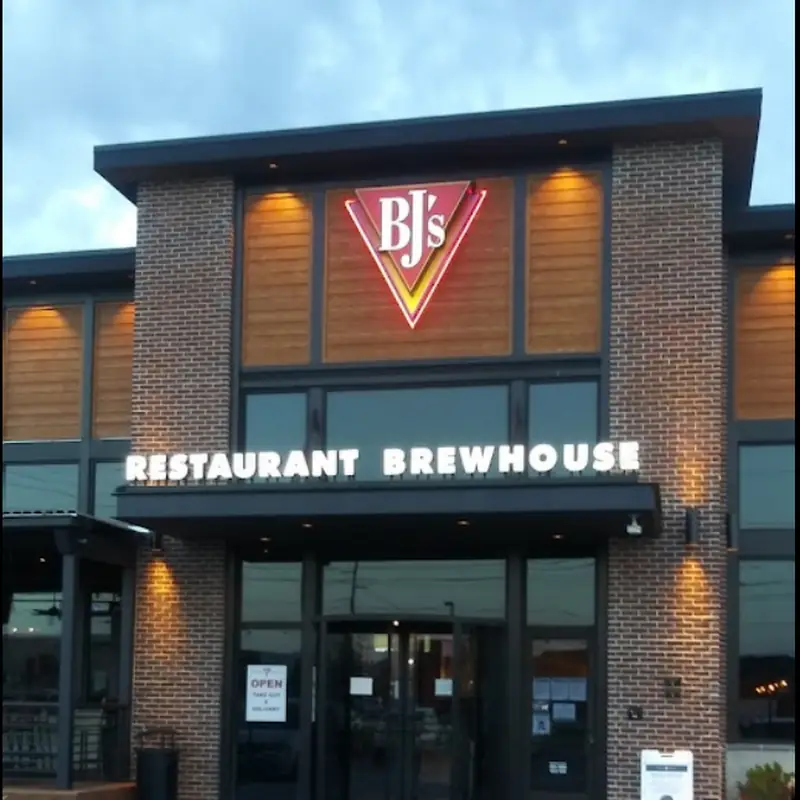 BJ's Restaurant & Brewhouse