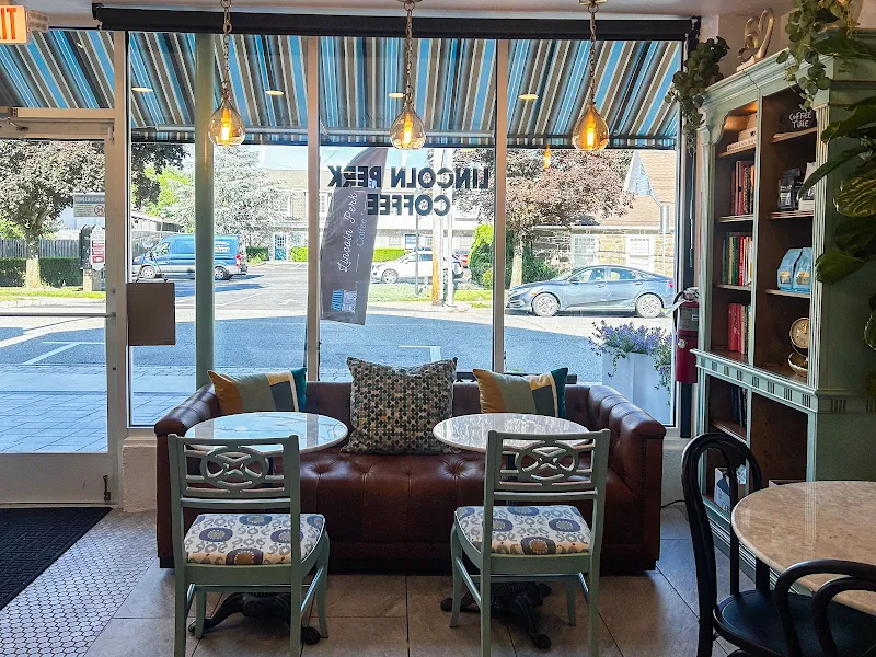 Lincoln Perk Coffee