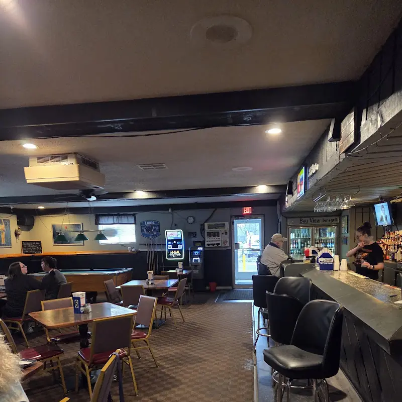 Bay View Bar & Grill