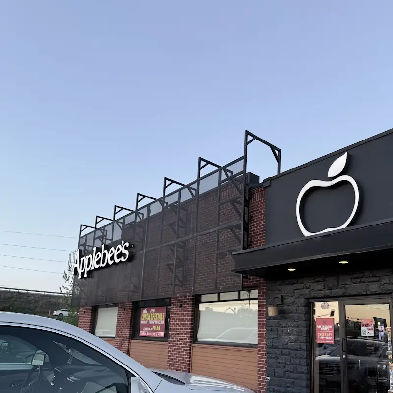 Applebee's Grill + Bar