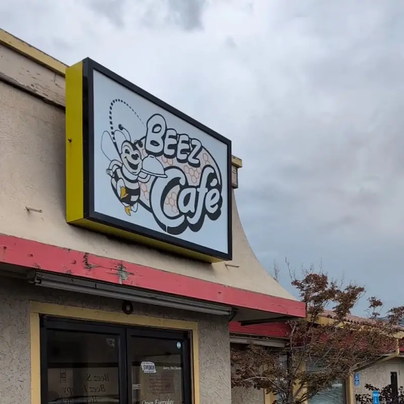 Beez Café