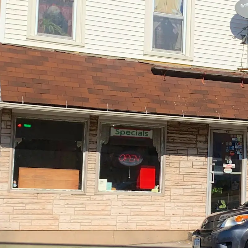 Uptown Pizza