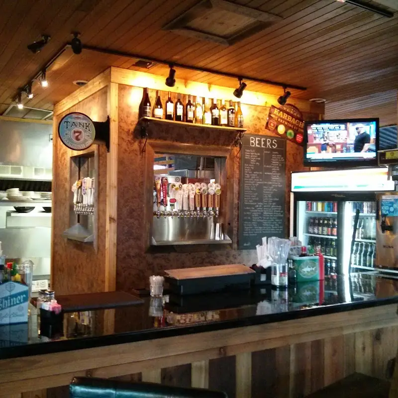 Hughie's Tavern & Grill