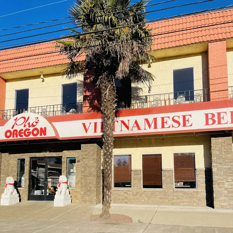 Phở Oregon Restaurant