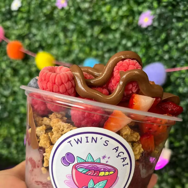 Twin's Açai Bowls