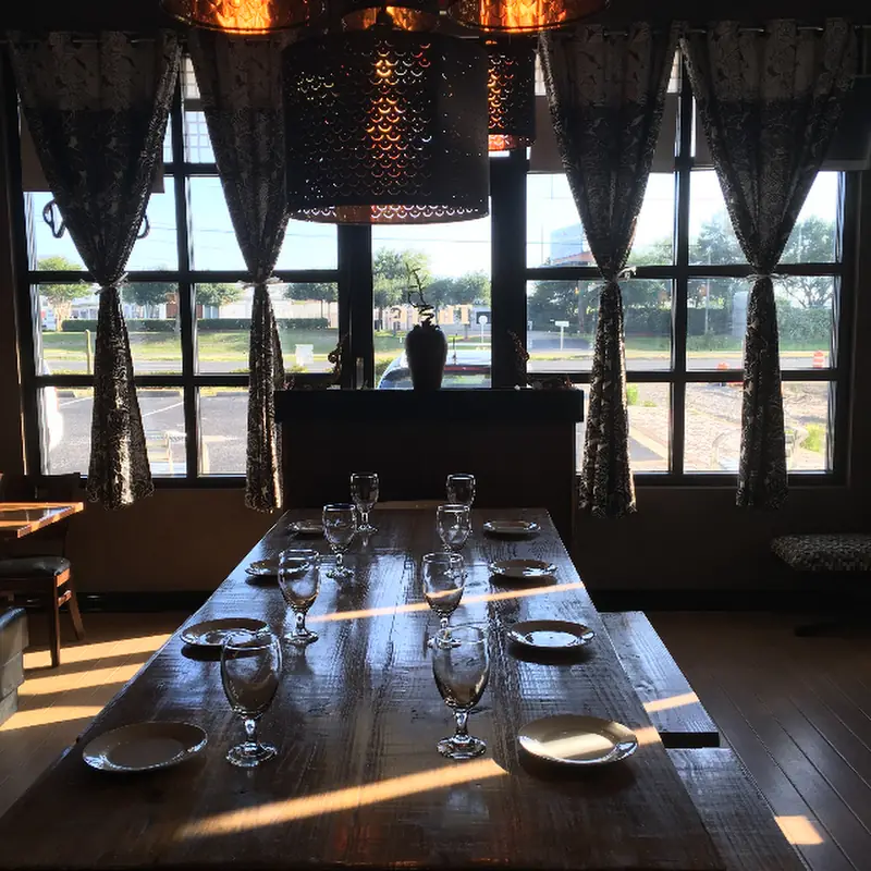 Thai 9 Cuisine