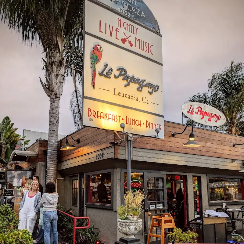 L-Chips & Salsa