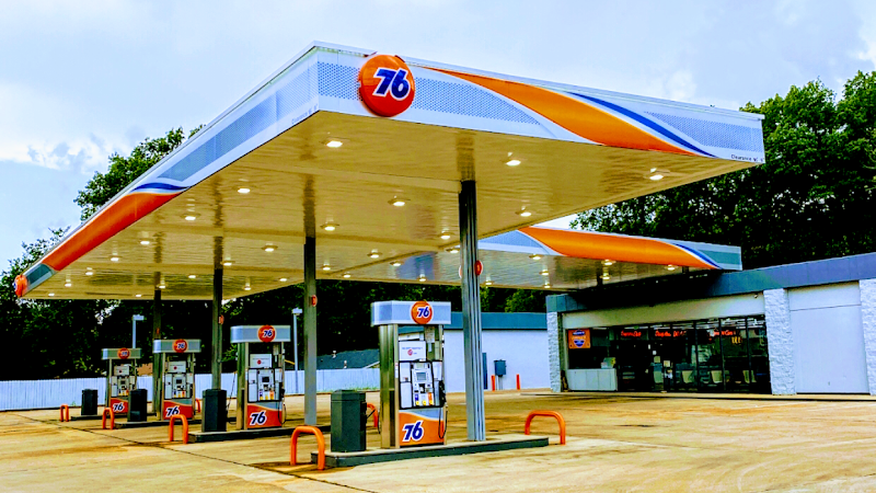76 Gas & Grill