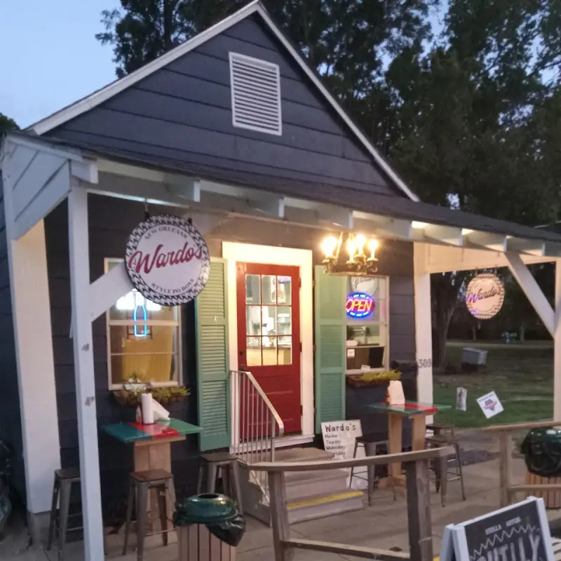 Wardo’s Poboys