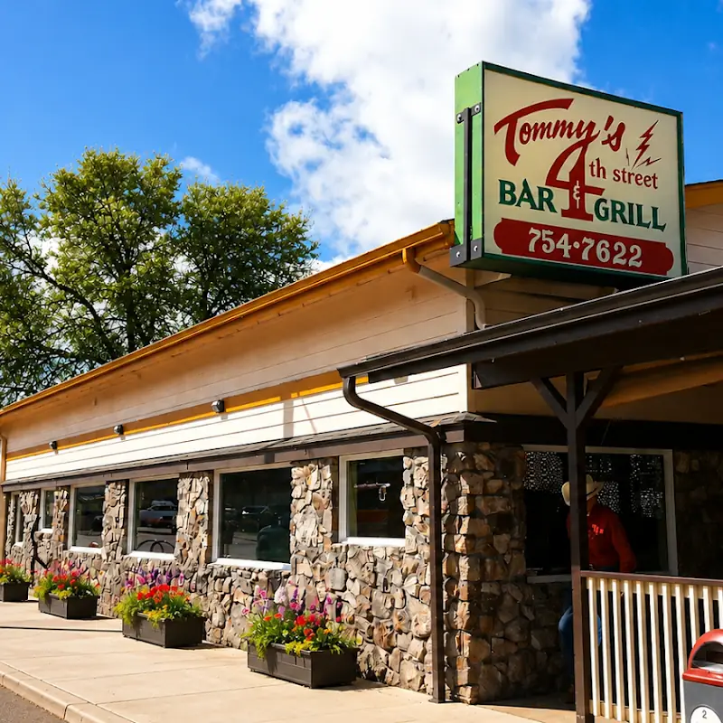 Tommy's 4th Street Bar & Grill
