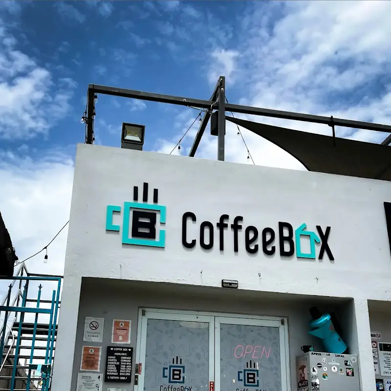 Coffee Box: Café | Matcha | Brunch | Açaí