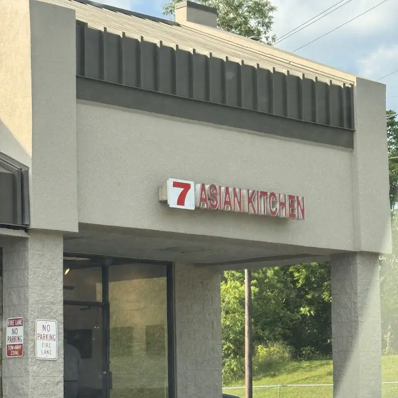 7 Asian Kitchen | Japanese • Chinese • Thai