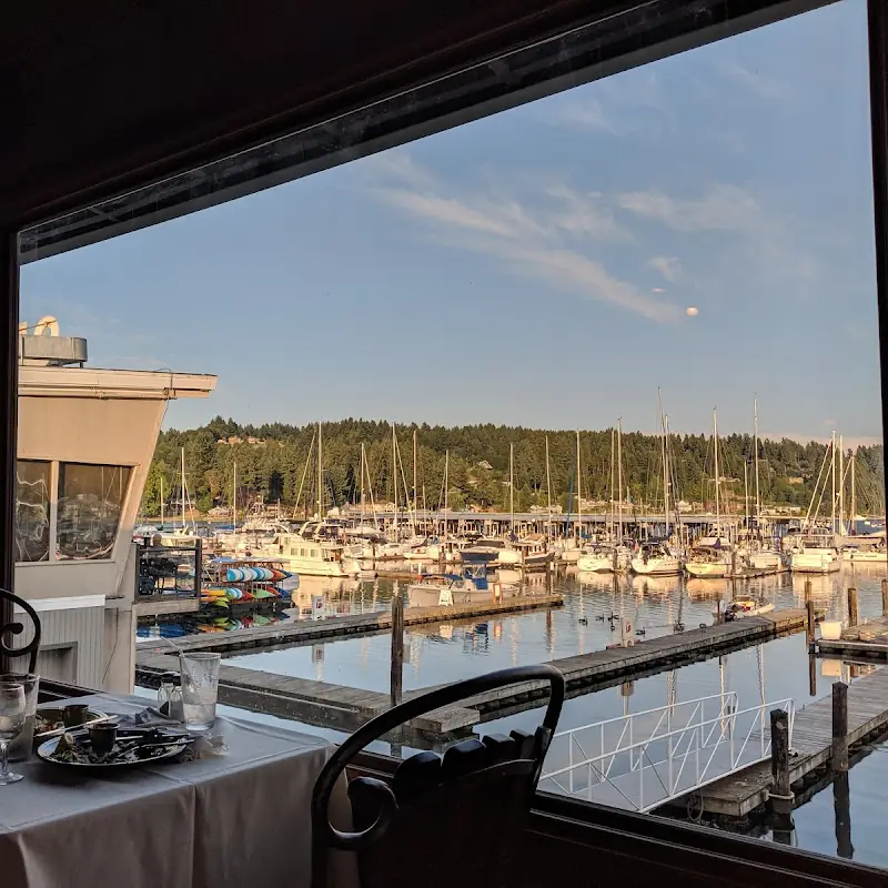 Marketplace Grille in the Boat Yard Trolley