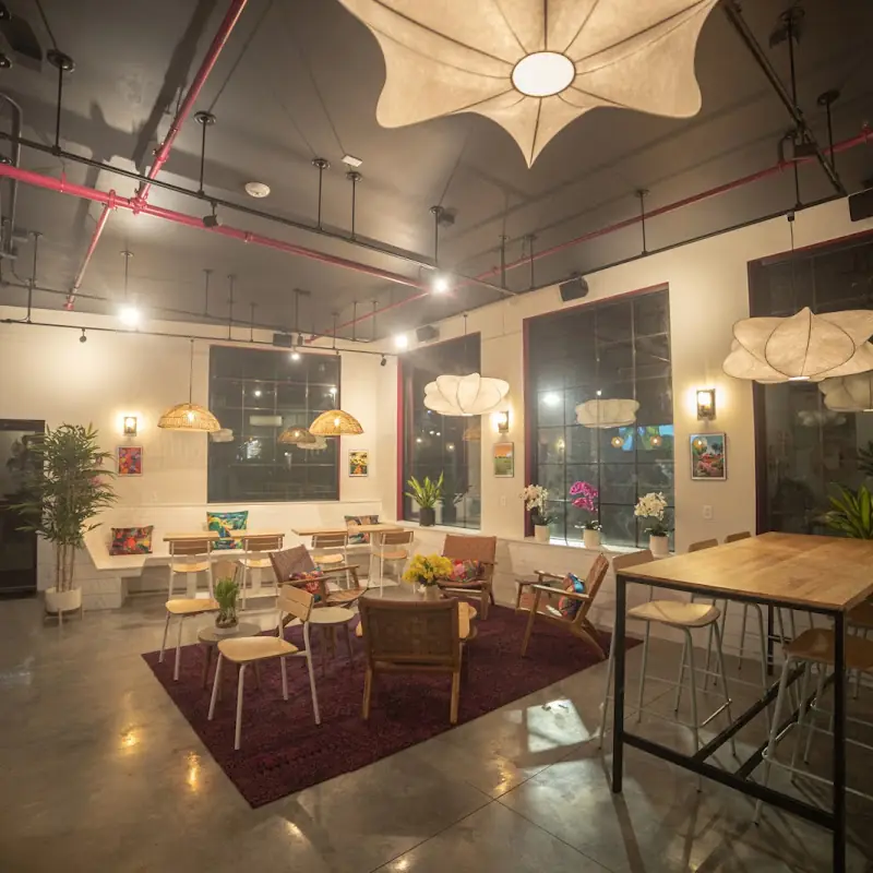 Sarom’s Cafe