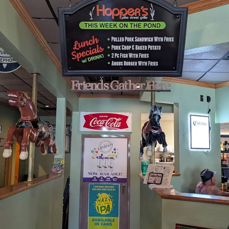 Hoppers Pike Street Grill