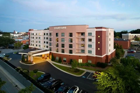 Courtyard by Marriott Carrollton