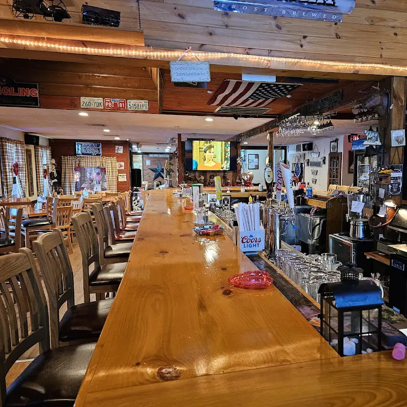 Annies farmhouse bar n grill