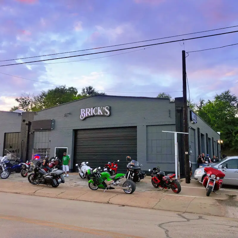 Bricks Bar & Grill