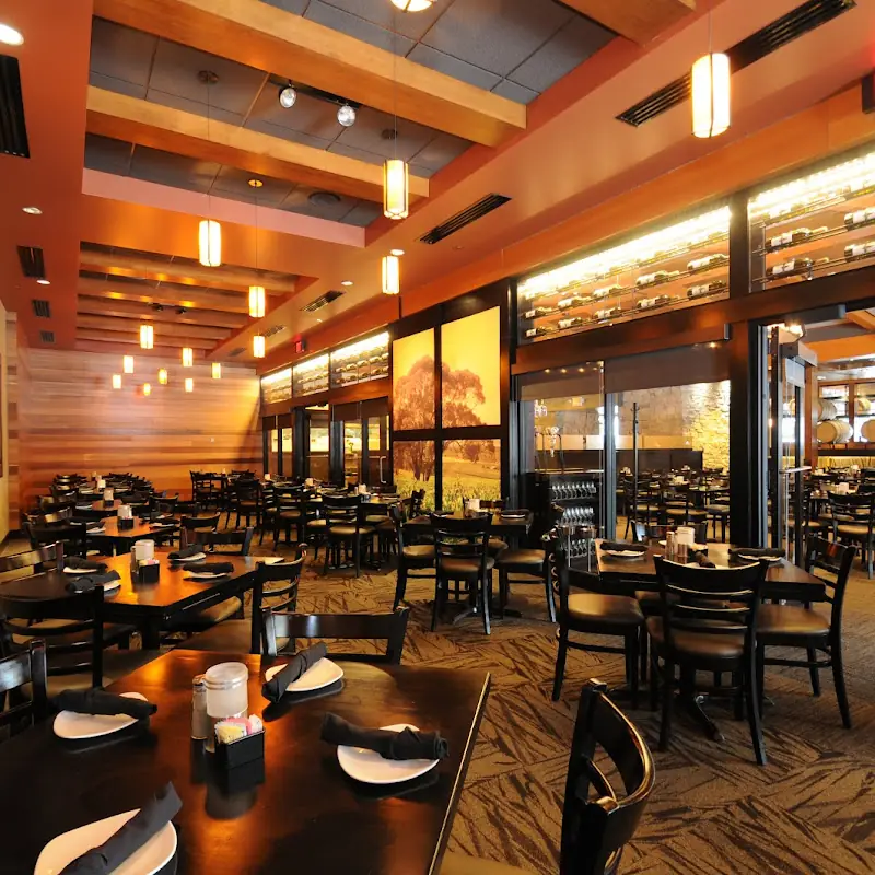 Cooper's Hawk Winery & Restaurant