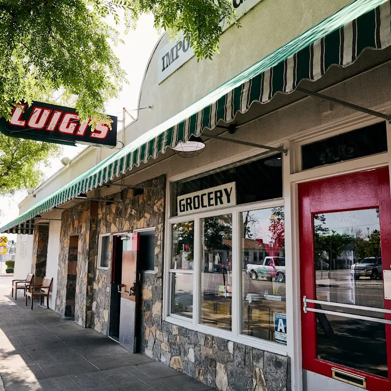 Luigi's Restaurant and Delicatessen