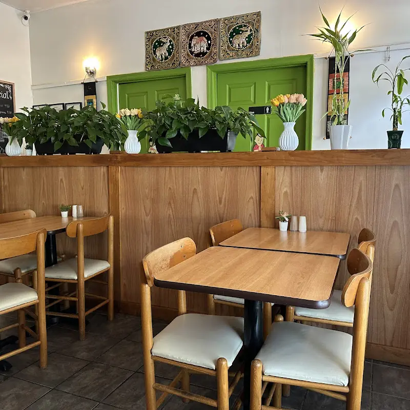 LITTLE THAI KITCHEN