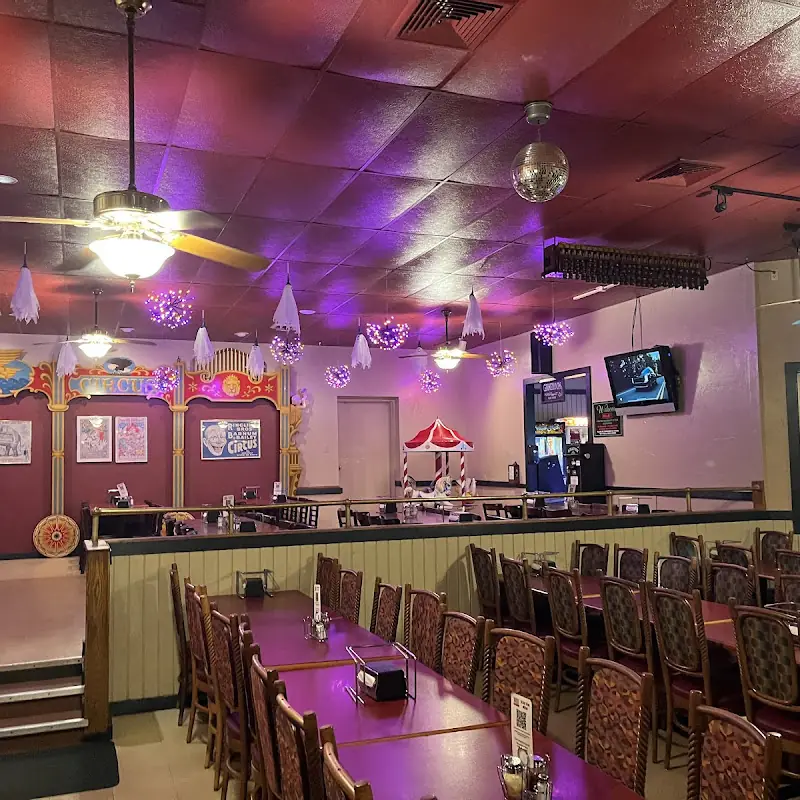 Organ Piper Pizza | Restaurant & Music Palace