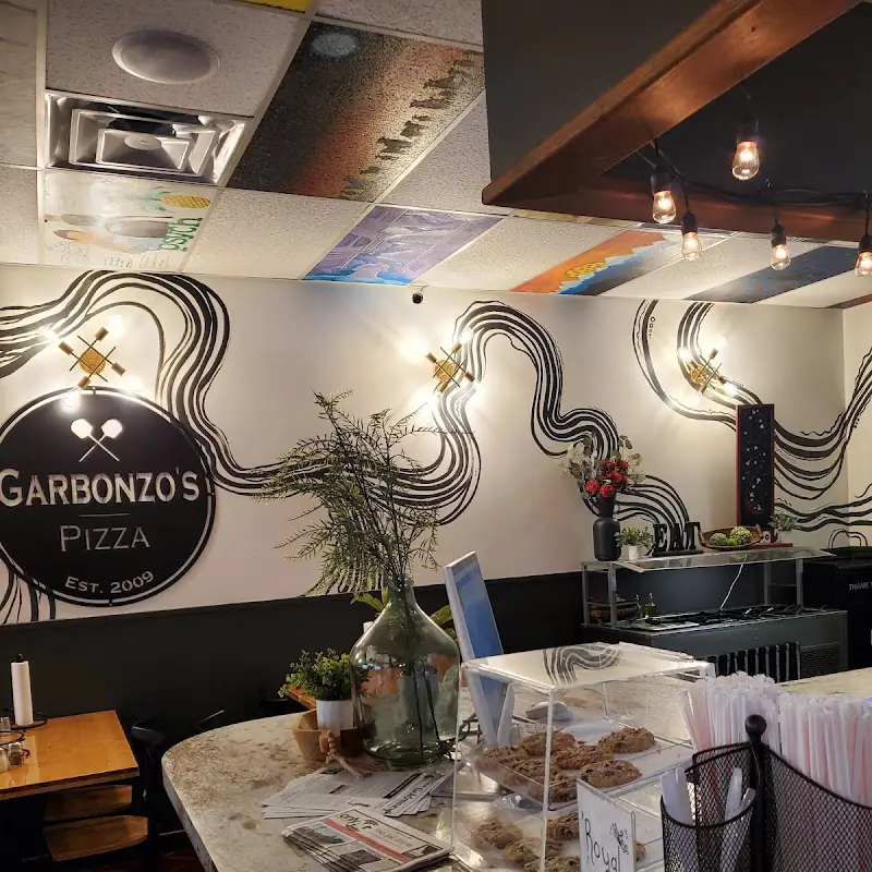 Garbonzo's Pizza