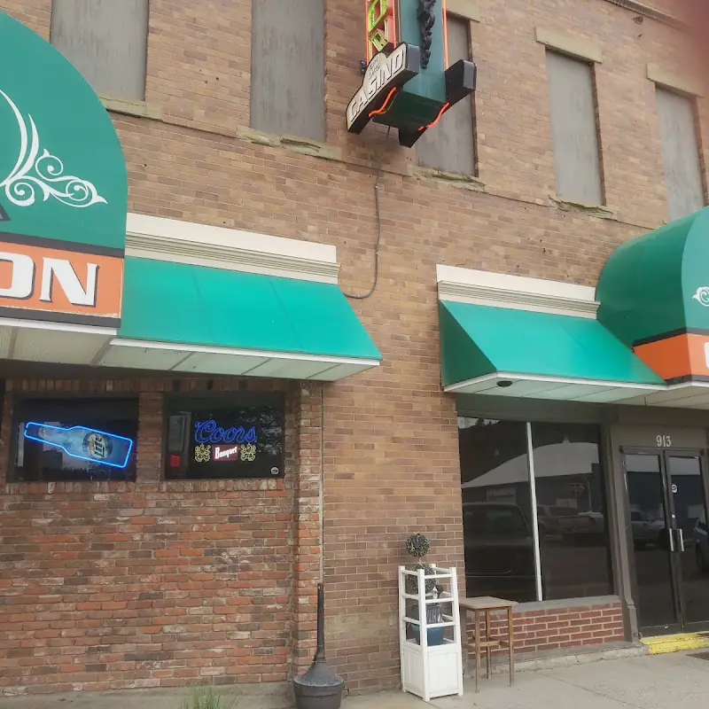 Iron Horse Saloon & Casino