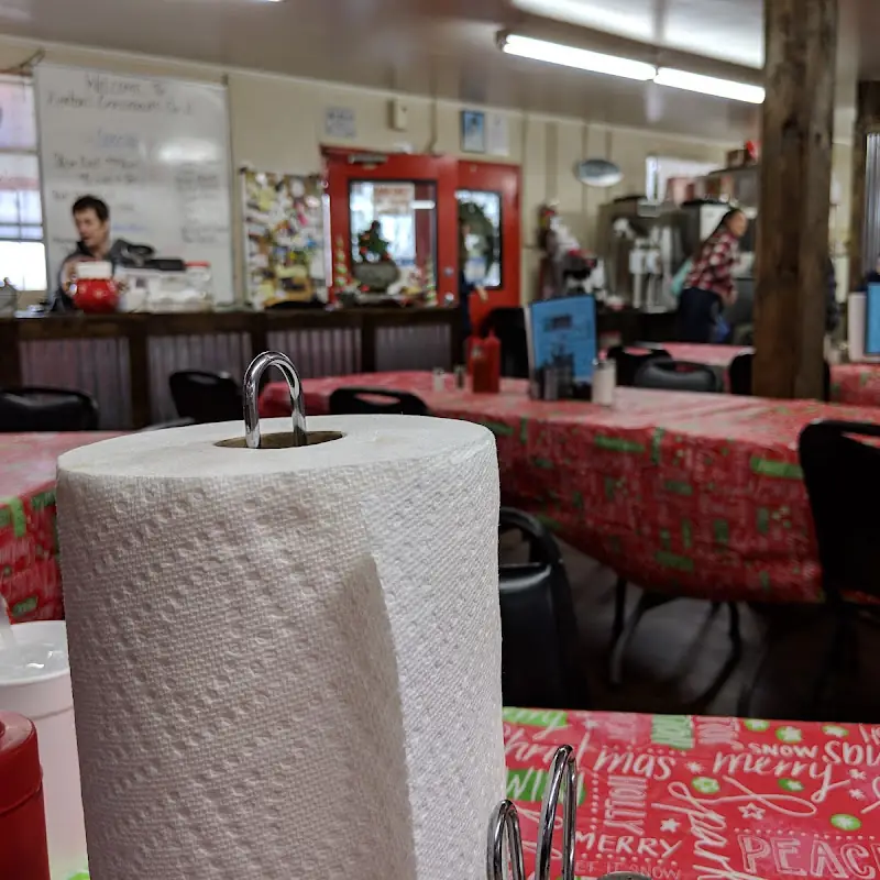 Benton's Crossroads Grill