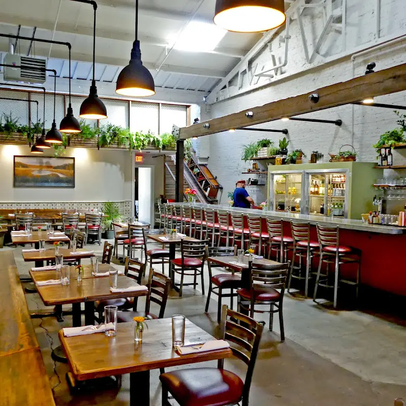 Whitecrest Eatery