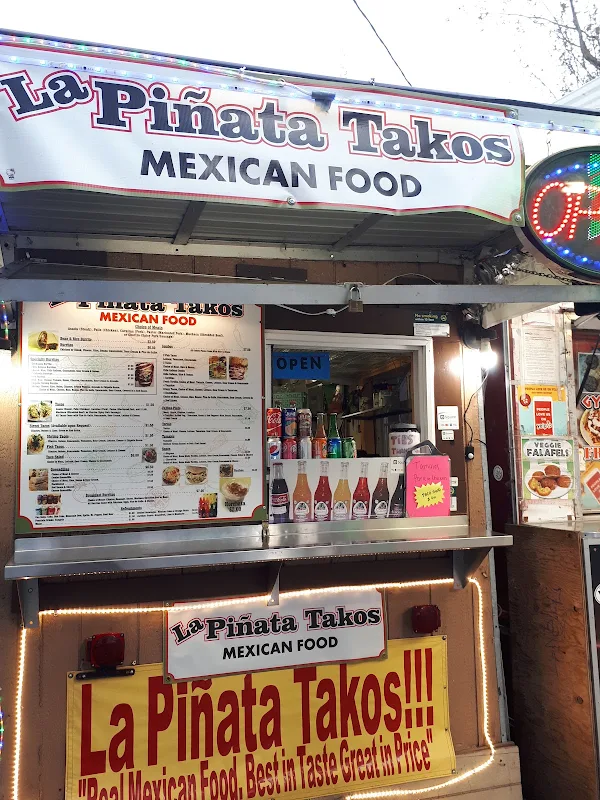 La Piñata Takos