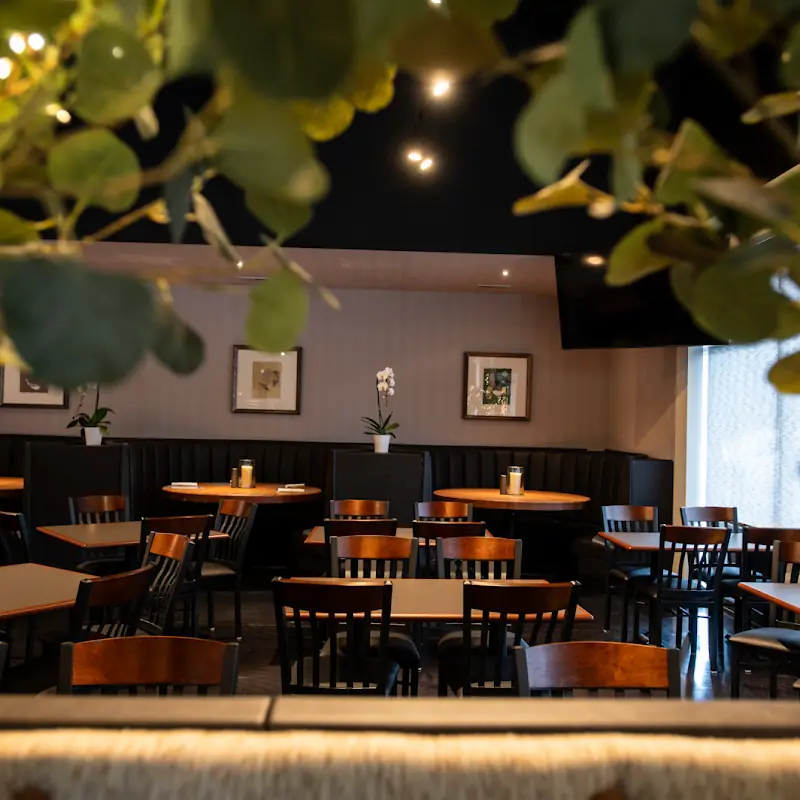 Cazzy's Corner Grill