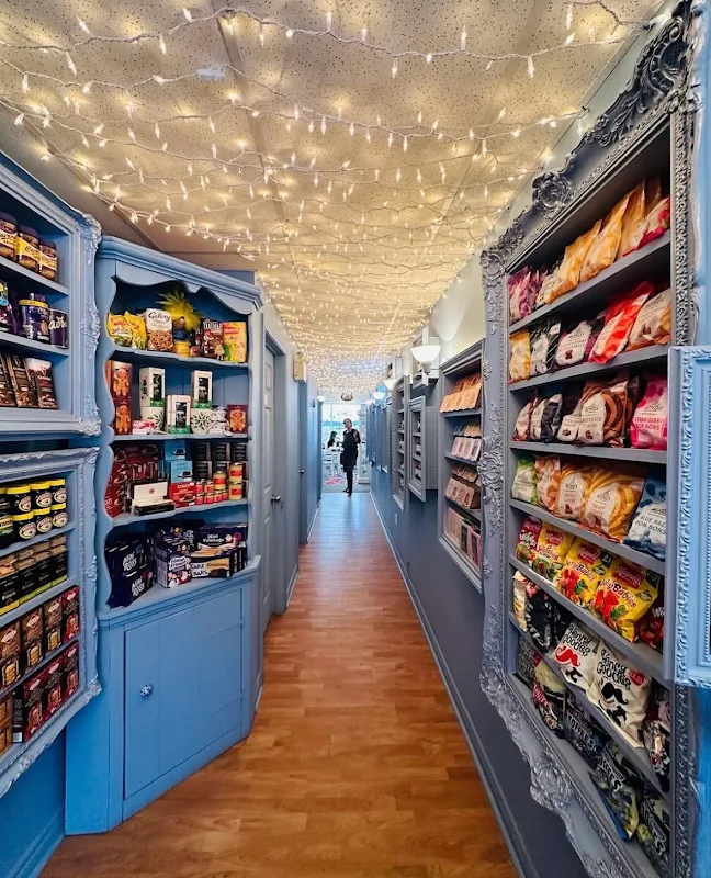 Blue Willow Tea Shop