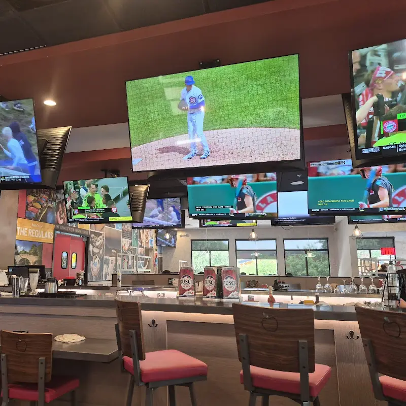 Applebee's Grill + Bar | IHOP