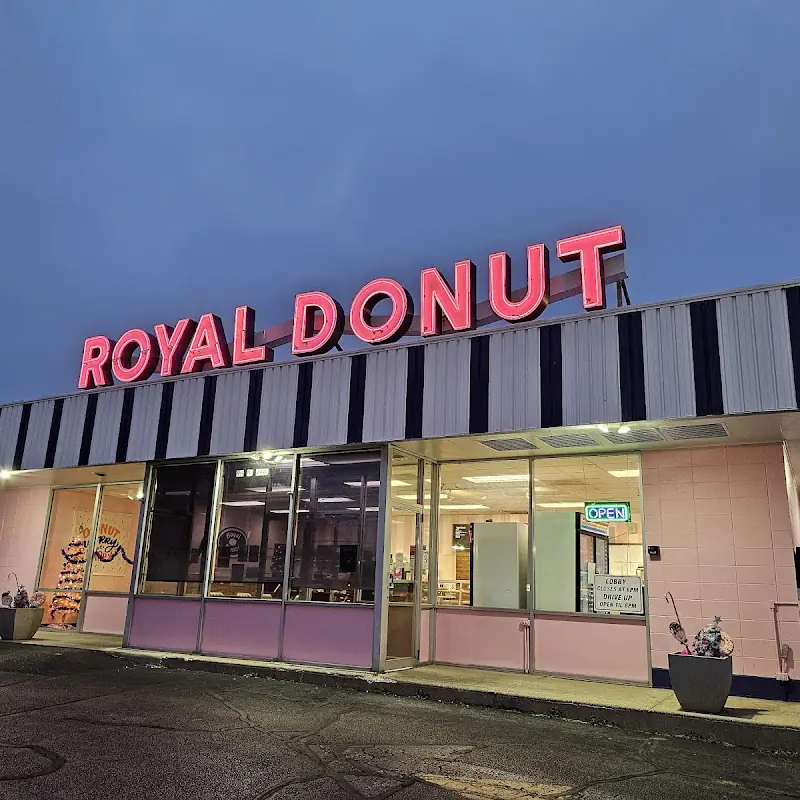 Royal Donut