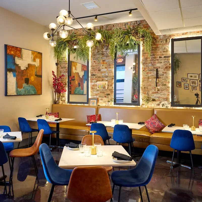 Frankie’s Sips & Savories