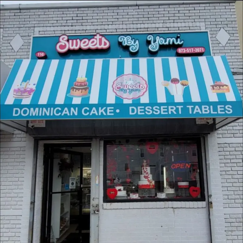 Sweets by Yami Dominican Cakes