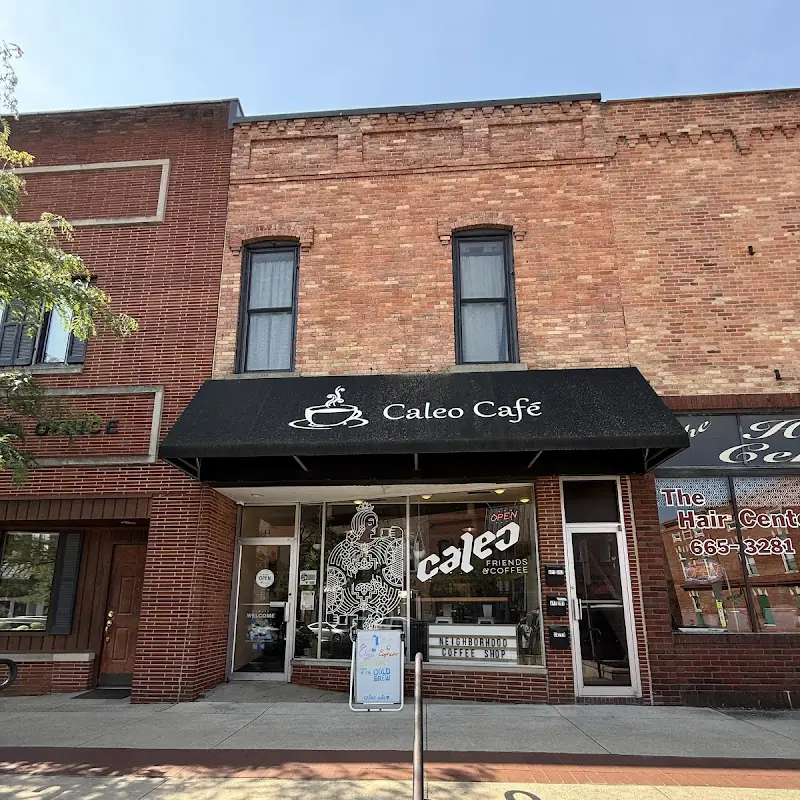 Caleo • Friends and Coffee