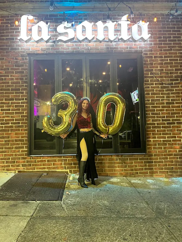 La Santa Bar & Grill