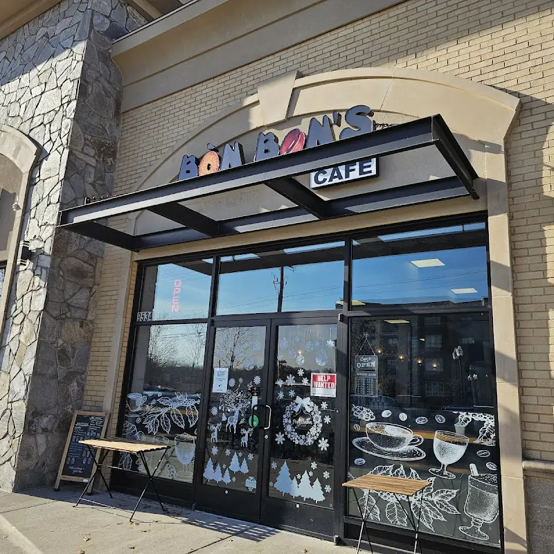 Bon Bon's Cakery & Cafe