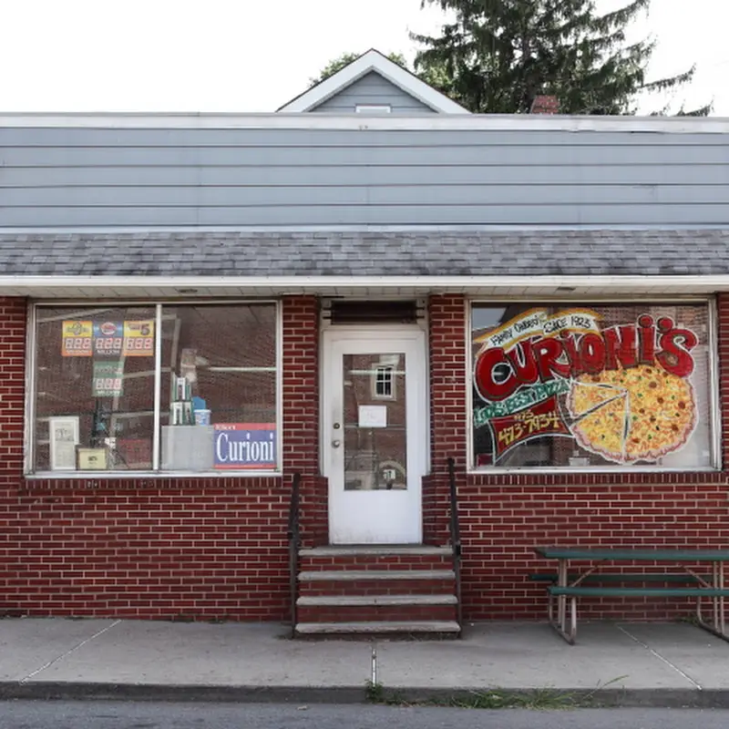 Curioni's Pizza