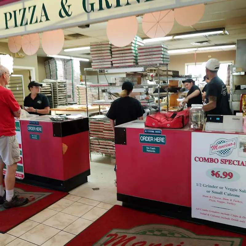 Mancino's Pizza & Grinders