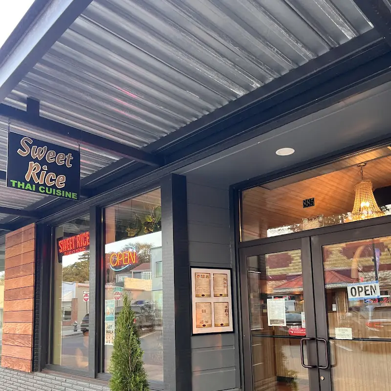 Sweet Rice Thai Cuisine & Spirit