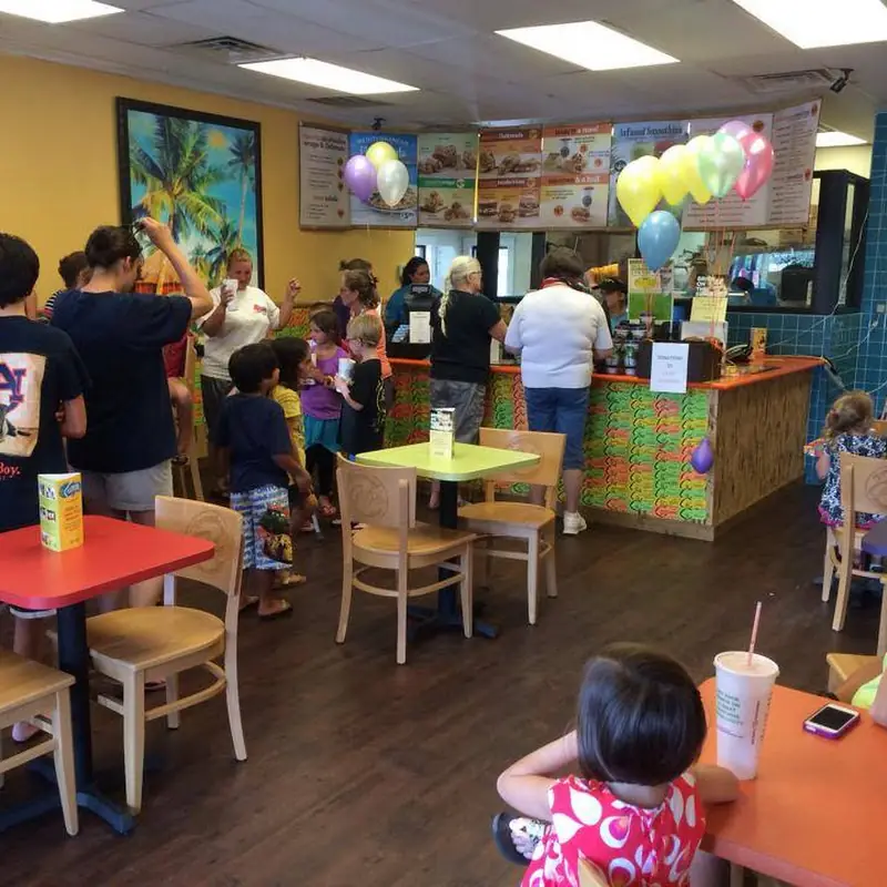 Tropical Smoothie Cafe