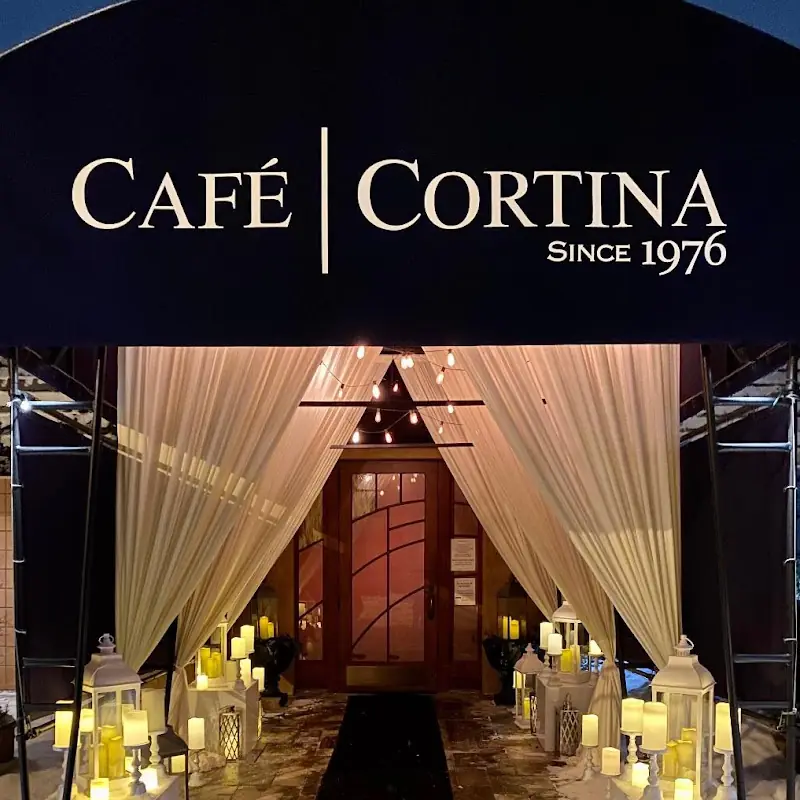 Cafe Cortina