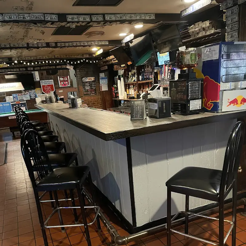 MD's Sports Bar & Grill