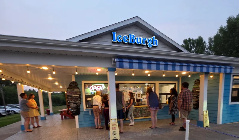 IceBurgh Creamery